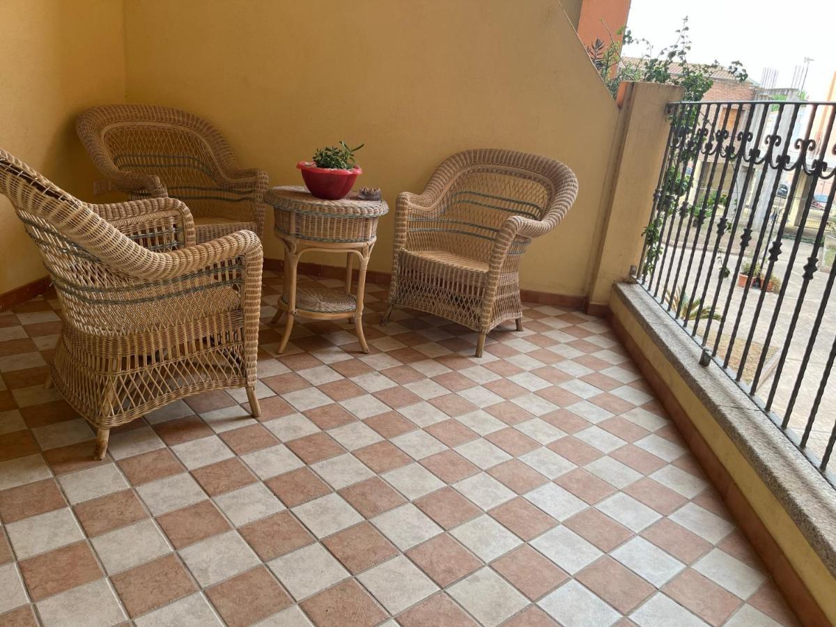 Appartamento Fausto Noce Con Garage Olbia Exterior foto